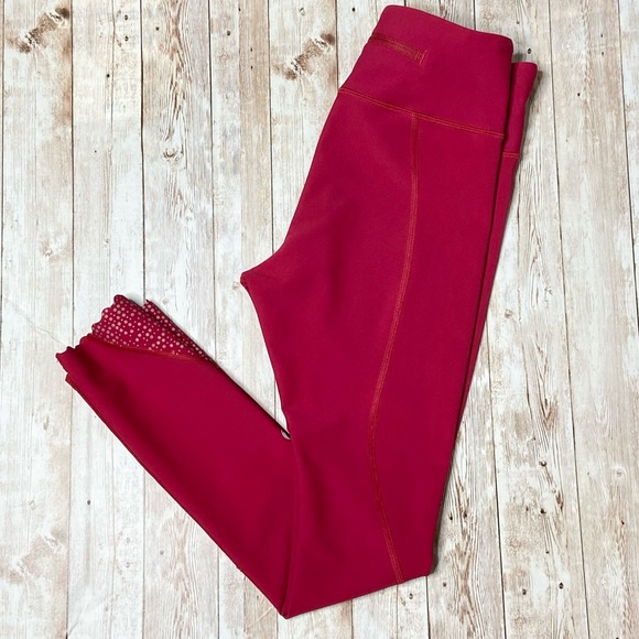 Lululemon Reflective Leggings Cranberry Red - Picture 3 of 9